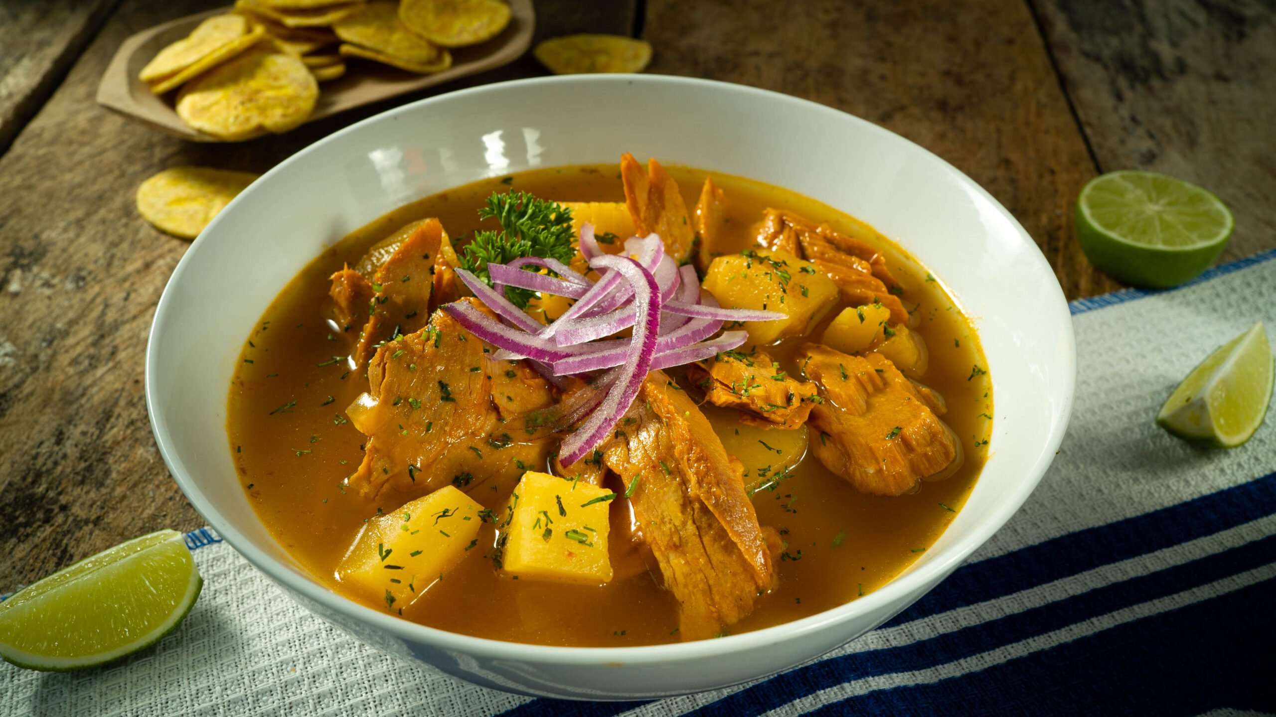 Encebollado de Atún